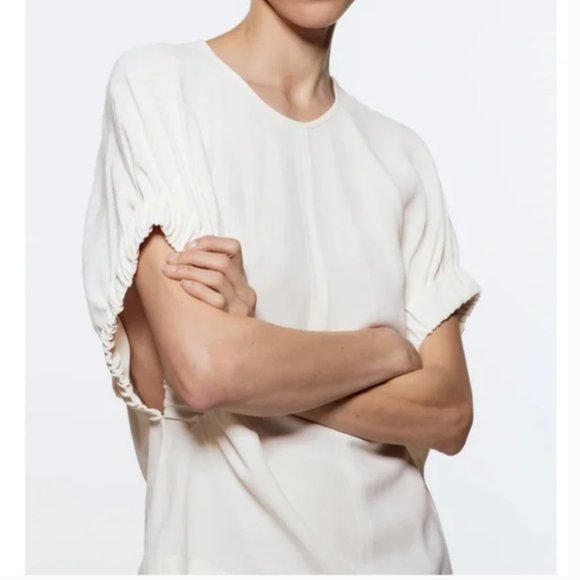 ZARA White Ruched Cocoon Sleeve Blouse - Picture 4 of 7